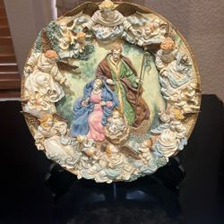 The Nativity Vintage Rare 3D Esculpture Heirloom milenium colector plate Franklin Mint