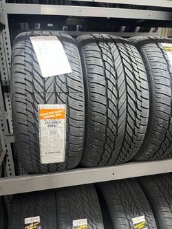 245/35R20 Vogue Tires – Luxury White & Gold Sidewall Tires