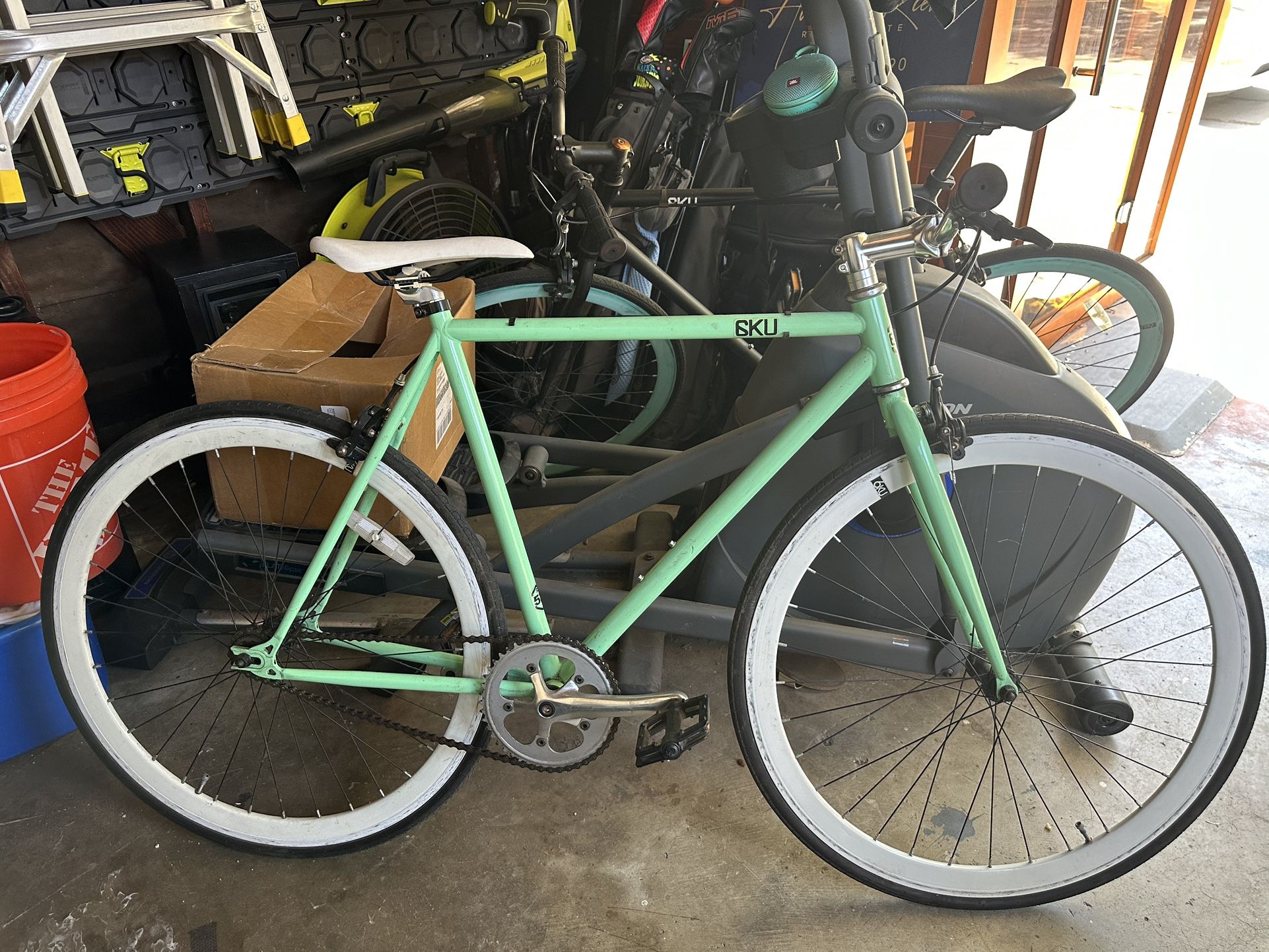 SKU Fixie Bike
