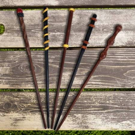 Brand New Harry Potter Wizard Wand Making Kit DIY Craft 16 Wands + Clay + Paint + More