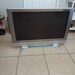 42" Panasonic TV