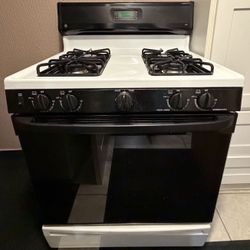 GE 30" Free-Standing Gas Range