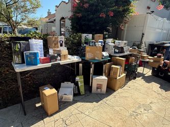Yard Sale Today Only $$$$