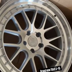 Aodhan Ds06 NEW WHEELS!