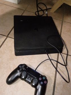 PlayStation 4 1TB