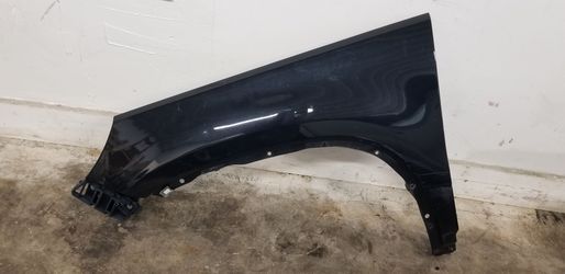 Left Fender Volkswagen Tiguan Black