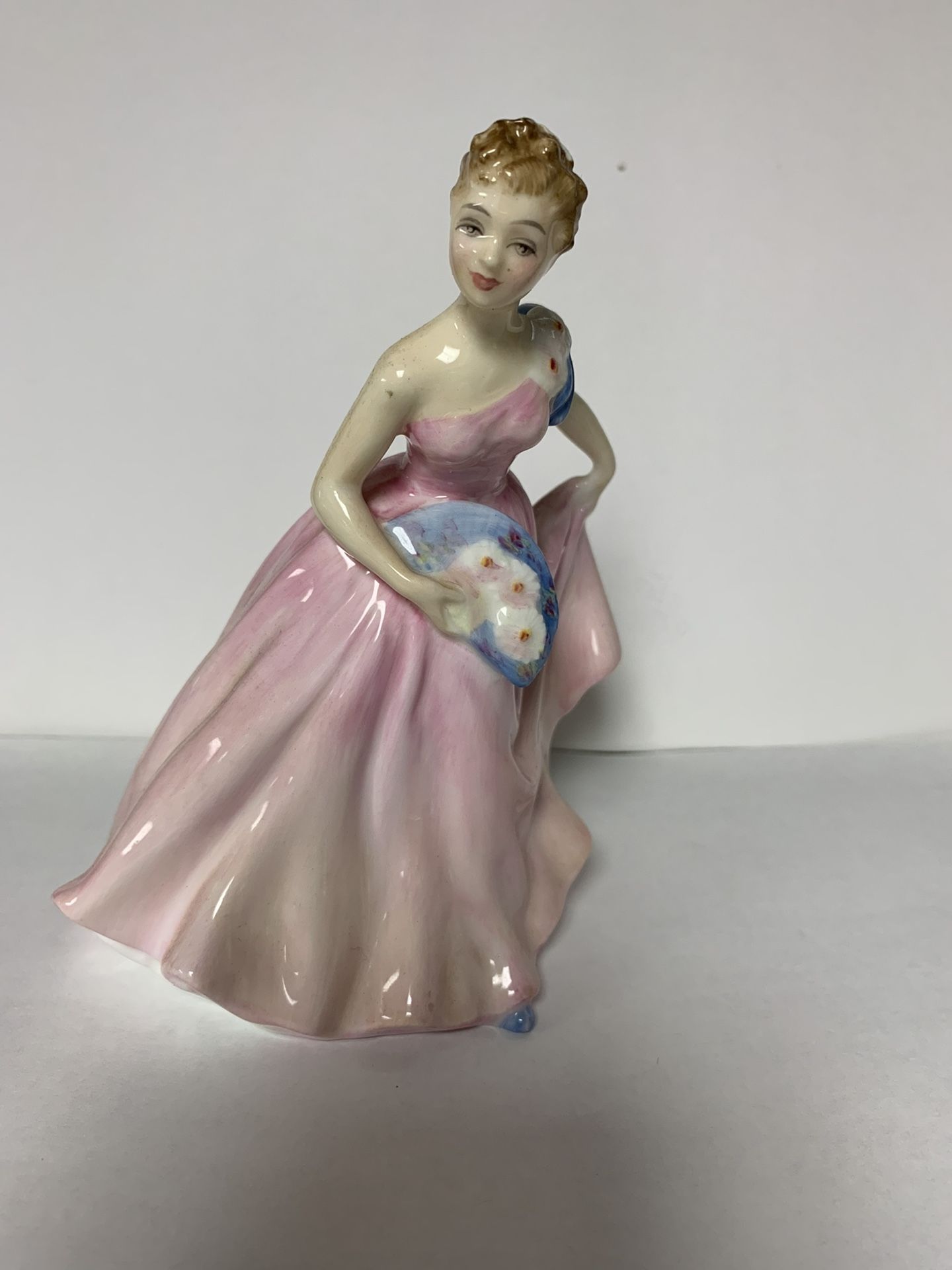 Royal Doulton Invitation Figurine
