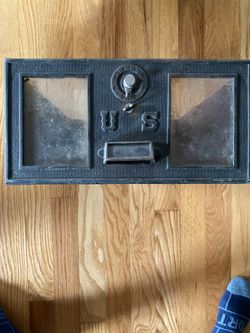 Vintage USPS mailbox
