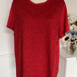 Gorgeous Red Shortsleeved Lace Top Lace in front, solid red in back. 