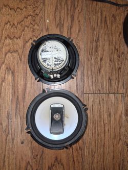 PIONEER speakers