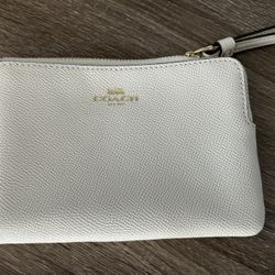 Wristlet 