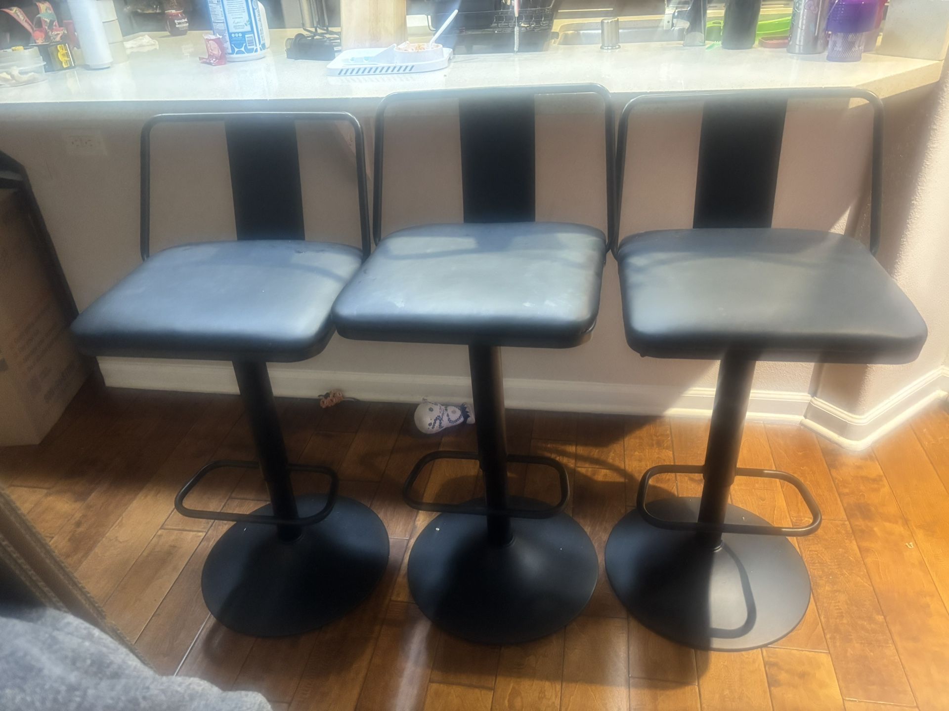 3 Bar Stools