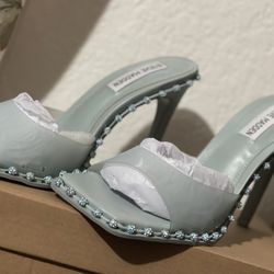 High Heels Mint Green Size 7