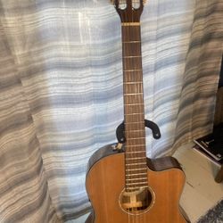 Fender CN-140SCE - Natural Nylon String Guitar