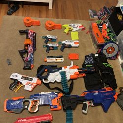 Nerf Blasters And Accessories 