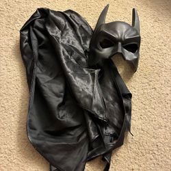 Batman Costume Mask and Cape Set