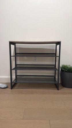 Shoe Rack (Great Condition!)