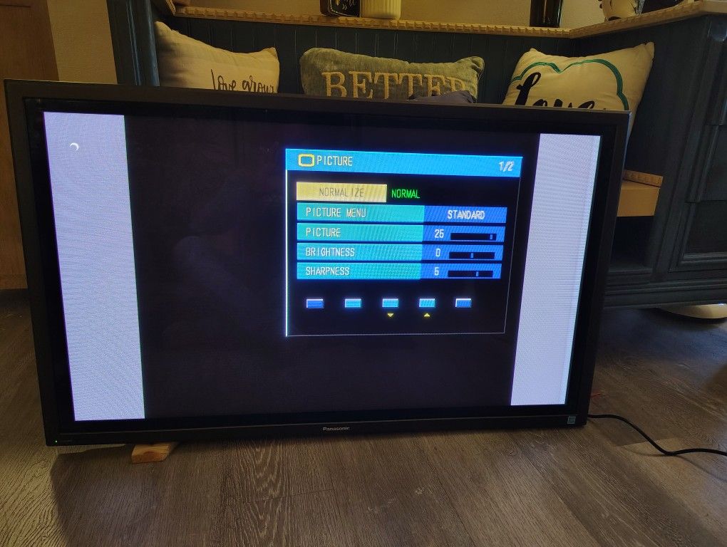 Panasonic Th - 42wd8ur Plasma 42-in Monitor