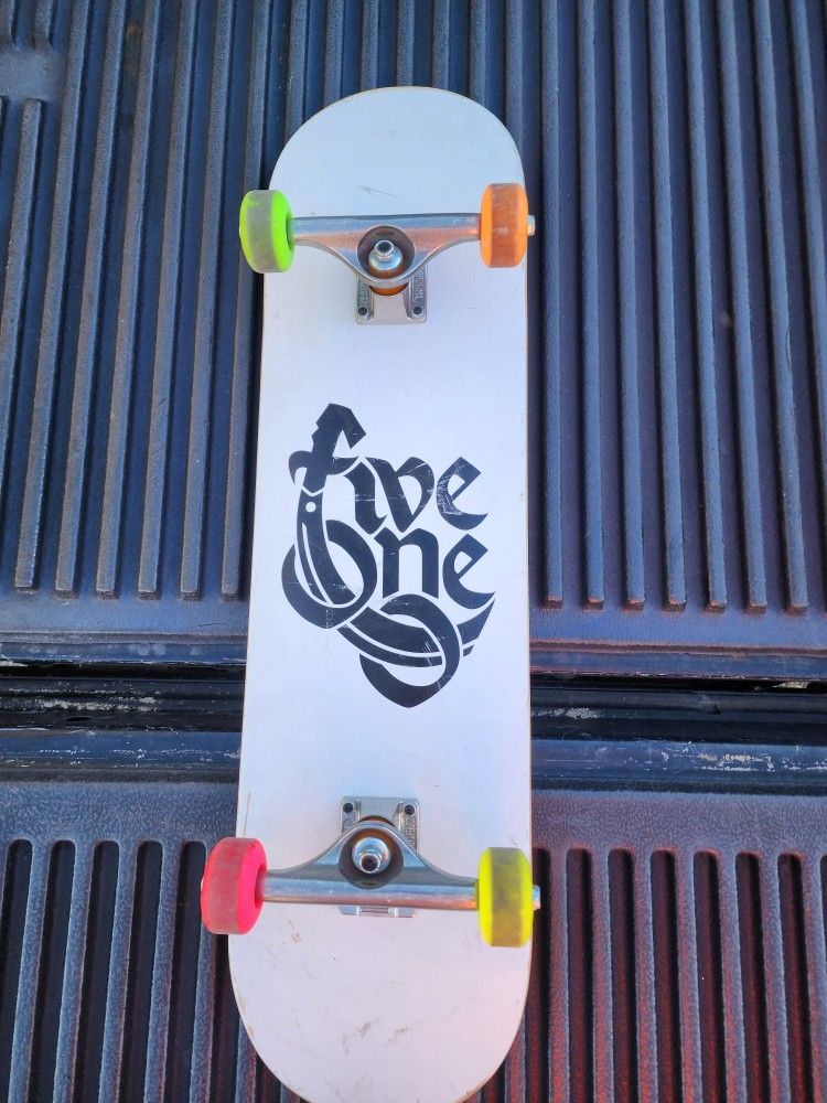 Complete Skateboards