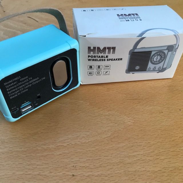 Retro Bluetooth Speaker (new)