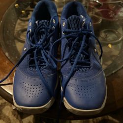 Under Armor currys