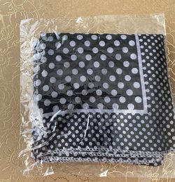 Black and White Polka Dot Square 18”x18”(46cm x 46cm) Scarf