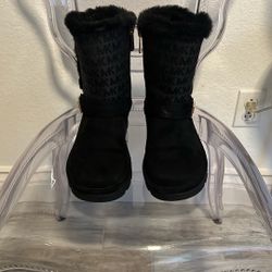 MK Boots Fur Boots