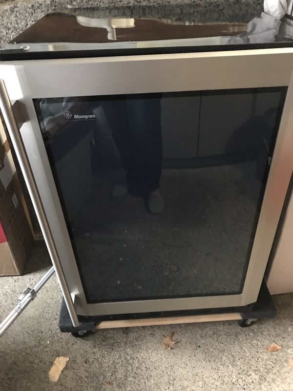 GE Monogram Beverage Center fridge for Sale in Seattle, WA OfferUp