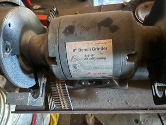 Grinder with stand