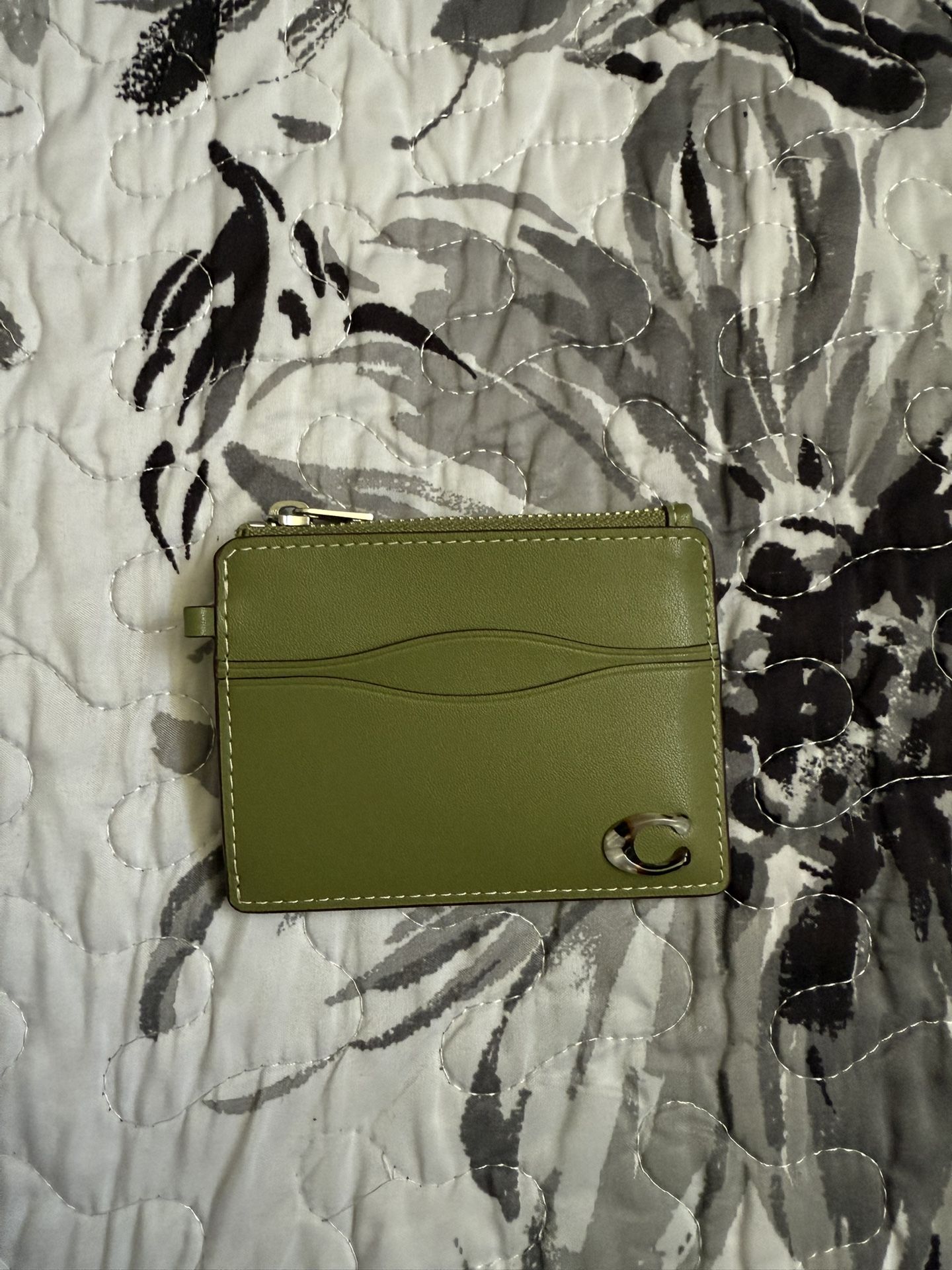 Wavy Zip Card Case In Coachtopia Leather With Key Ring