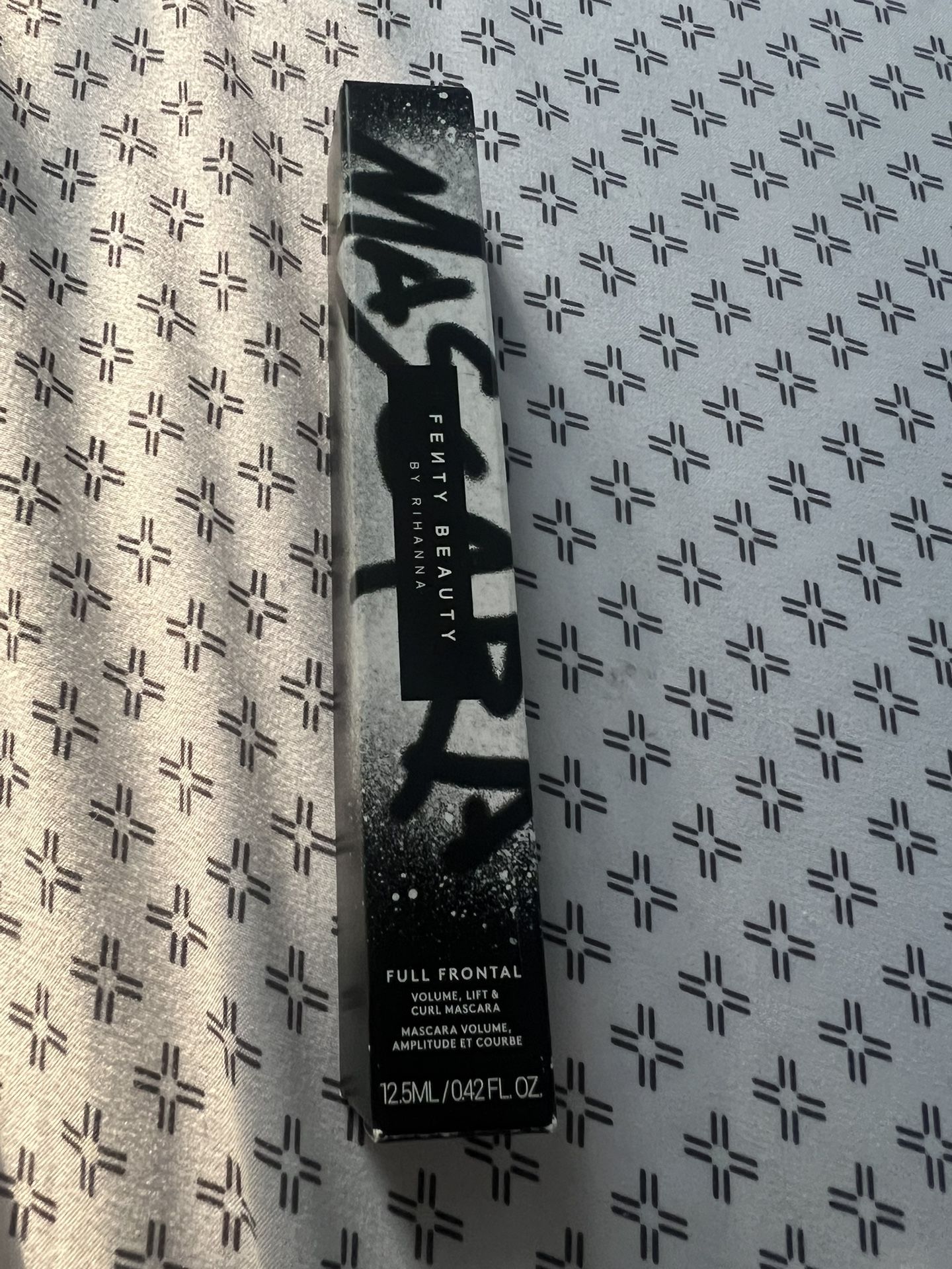 Fenty Beauty By Rihanna Full Frontal Mascara Brand New!!