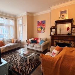 3 piece couch/ love seat/ arm chair set!