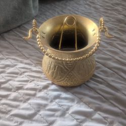Gold colored Egyptian Looking Icepail with tongs 