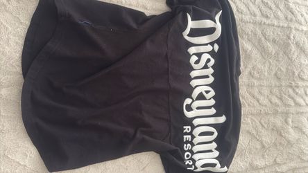 Resort XS Shirt Disneyland EST.1955