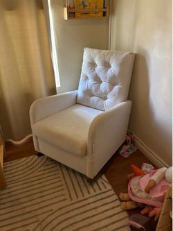 Free Comfortable rocking chair