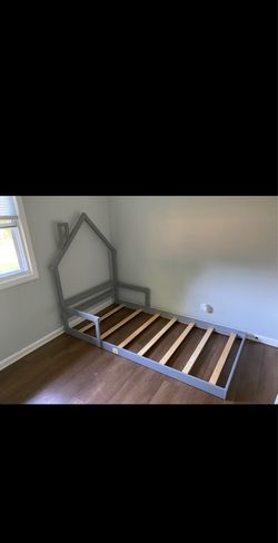 Twin bed