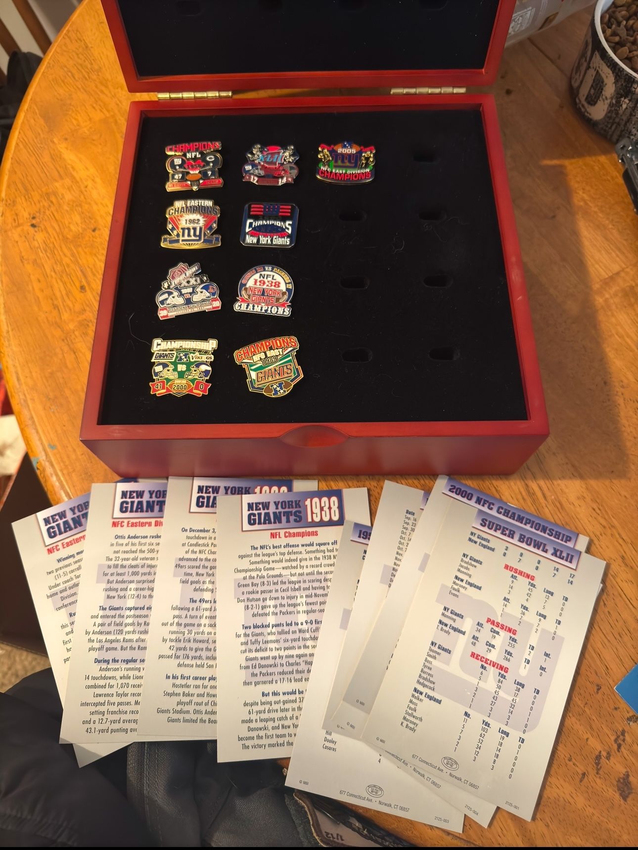 Willabee And Ward NY Giants Championship Pins. Rare Collectibles