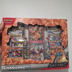 Pokemon Trading Card Game: Charizard ex Premium Collection