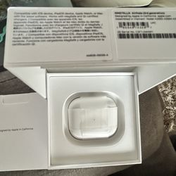 Apple AirPods (3rd Generation) Wireless 