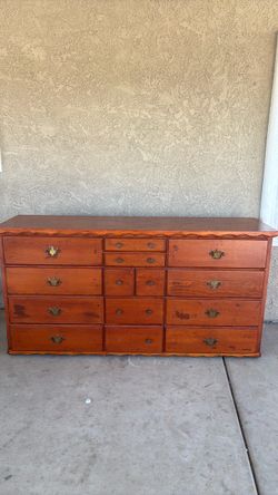 Dresser/ cajonera