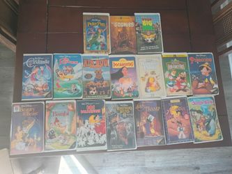 Lot of classic VHS tapes, sealed and used, Disney, Collector items!!