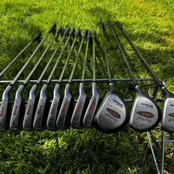 Wilson Complete 12-Piece Golf Club Set – 3-P Irons + 1/3/5 Woods + Putter – $179
