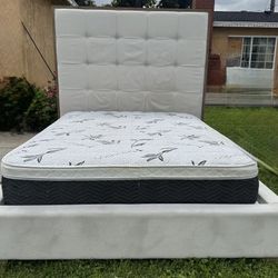 Nice Queen Bed With Good Mattress Set