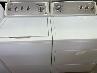 Whirlpool set washer and dryer gas