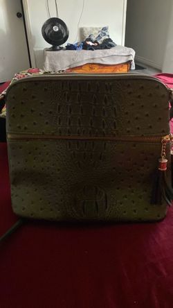 Cross body purse