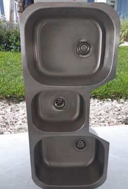 New 46 × 20 Sink Under Mount 3 compartments STAINLESS STEEL custom deep