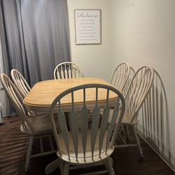 Dining Room Table (leaf Built Inside 6 Chair 