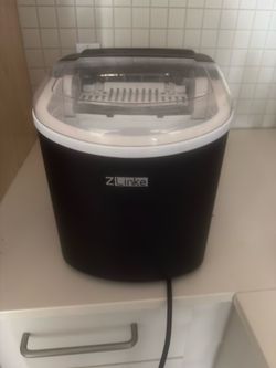 Ice maker