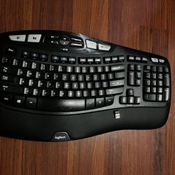 Logitech K350 Keyboard