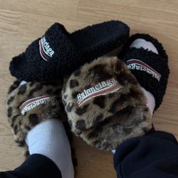 cheetah print balenciaga slide